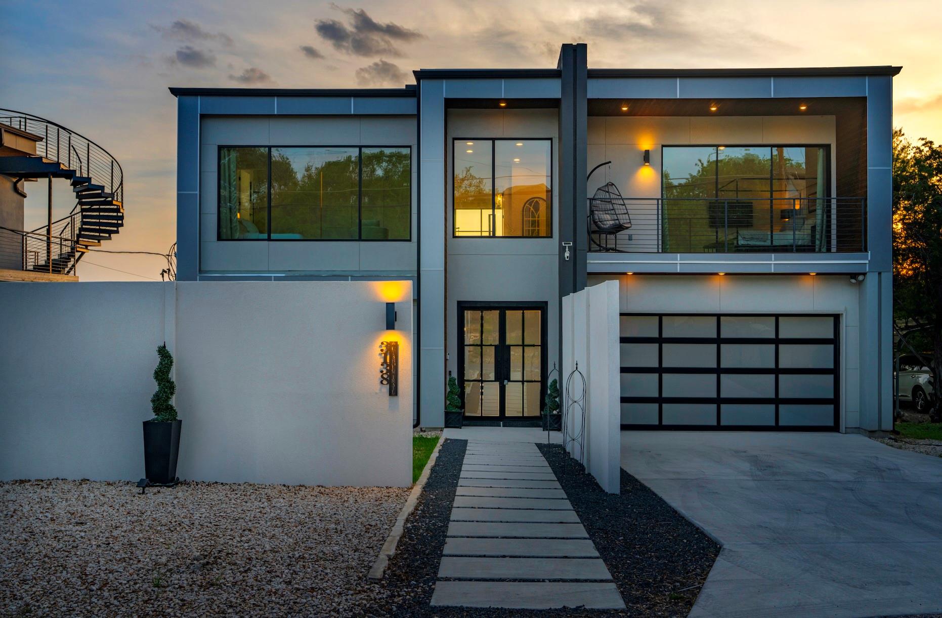 3138 Chisholm TRL