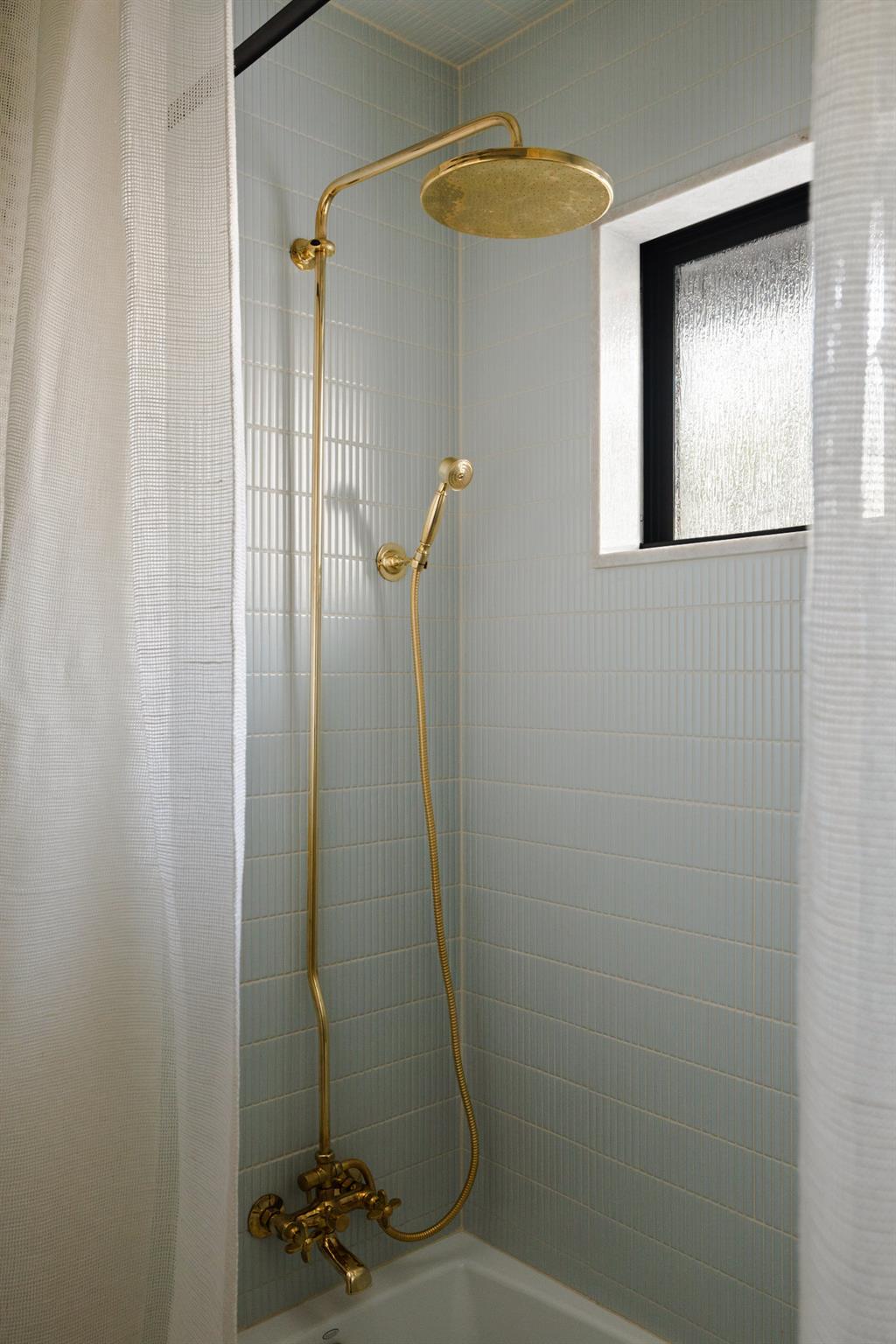 2431 Westlake DR, Austin