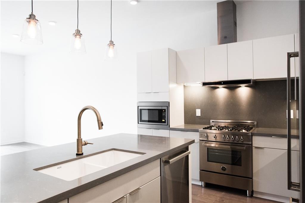 207 W Johanna ST # 101