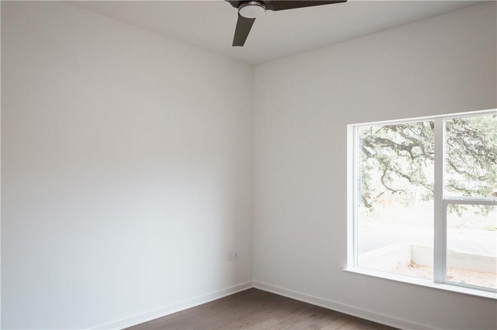 207 W Johanna ST # 101