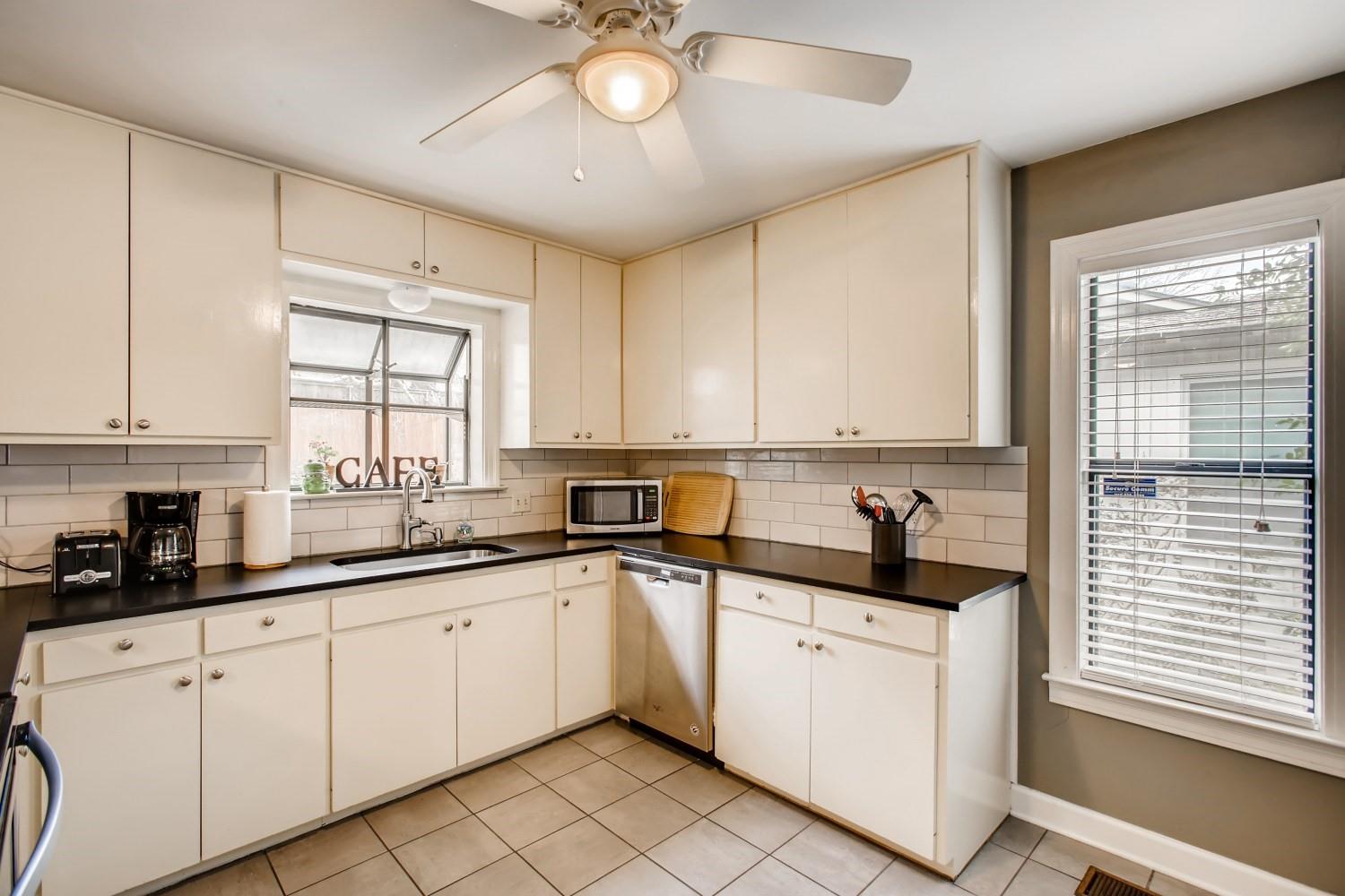 2307 Tower DR