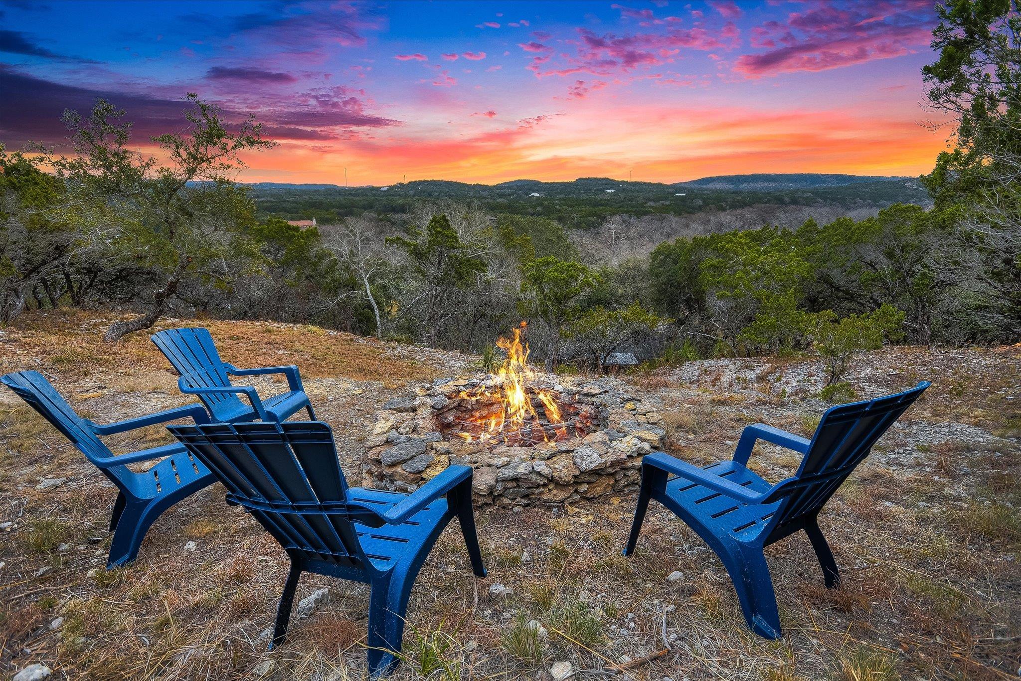 1920 River RD, Wimberley