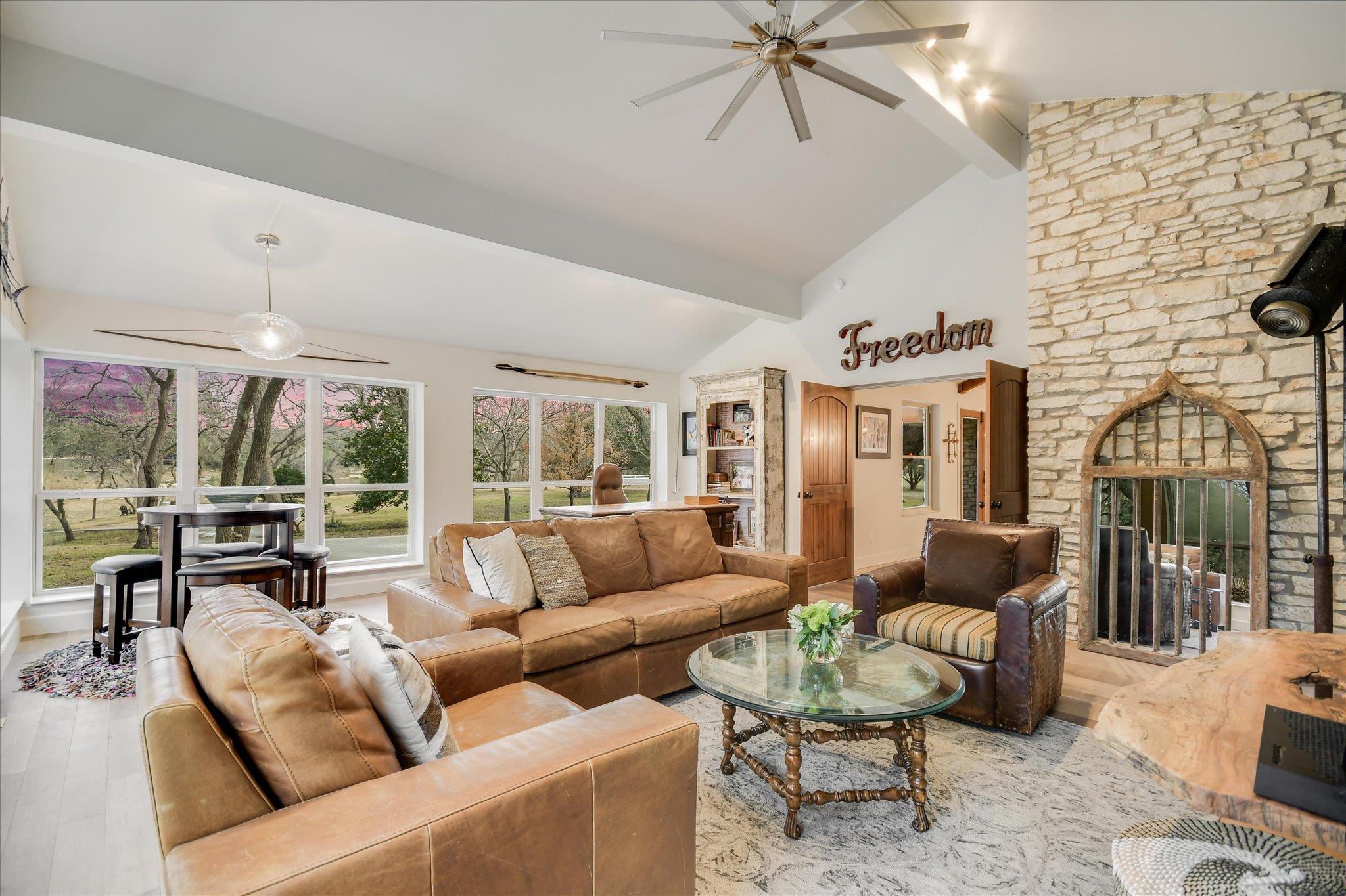 1920 River RD, Wimberley