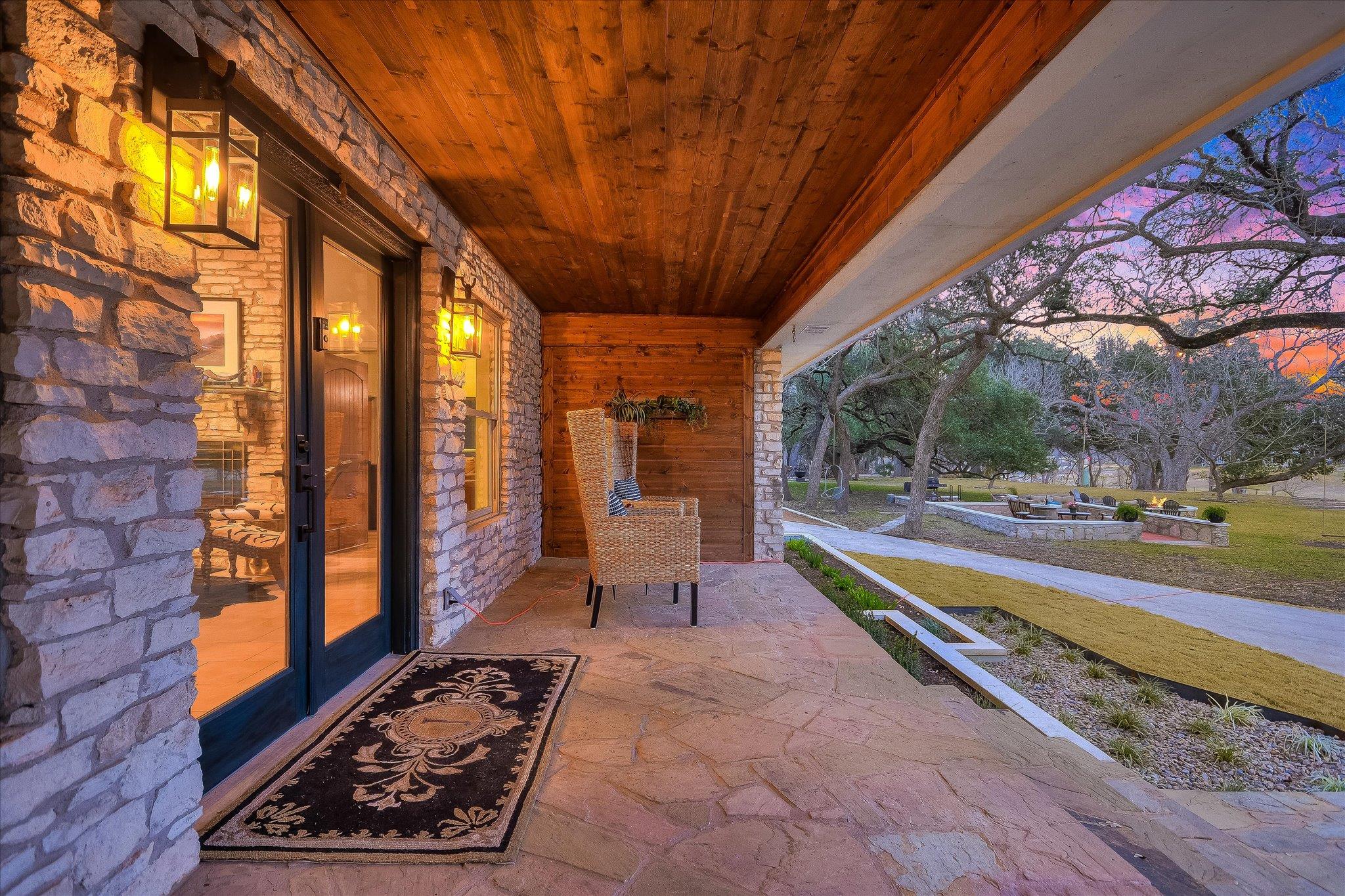 1920 River RD, Wimberley