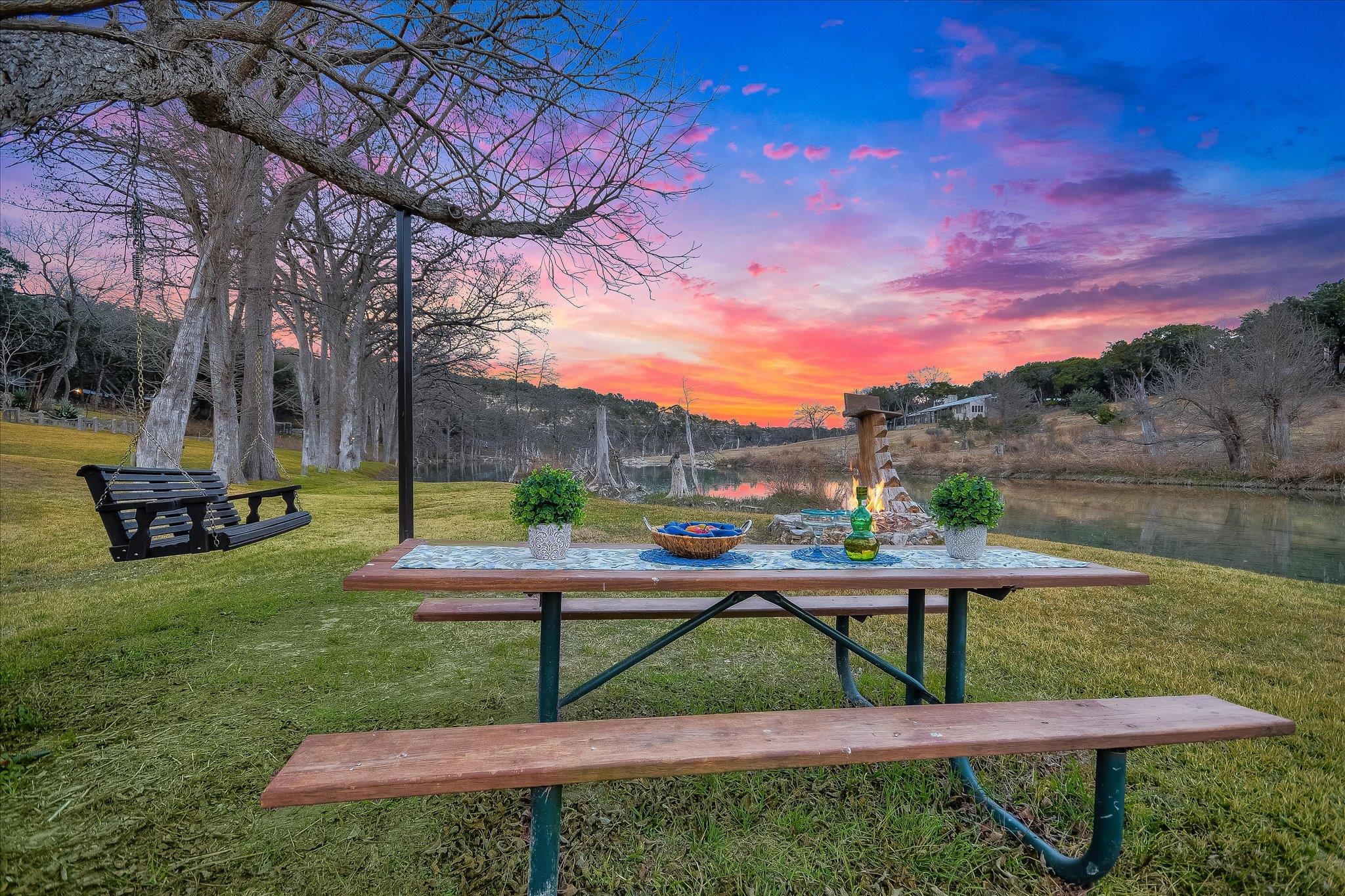1920 River RD, Wimberley