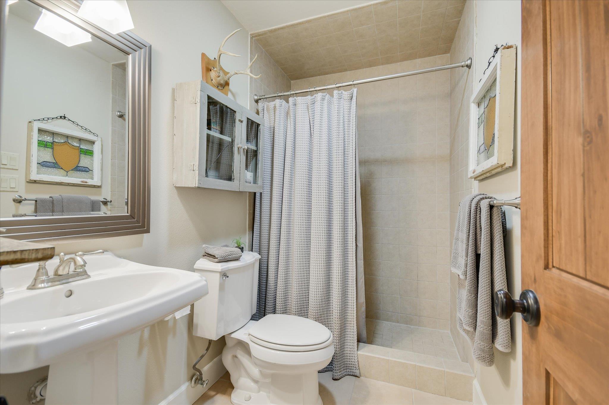 1920 River RD, Wimberley