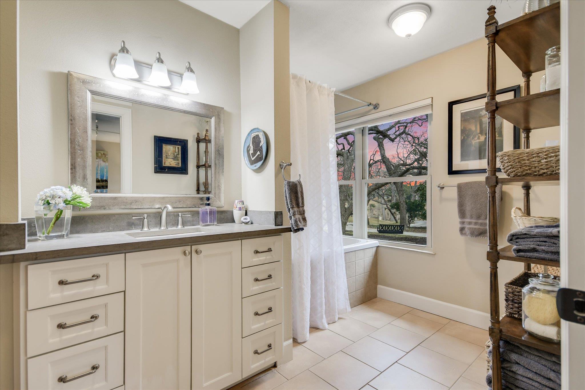 1920 River RD, Wimberley