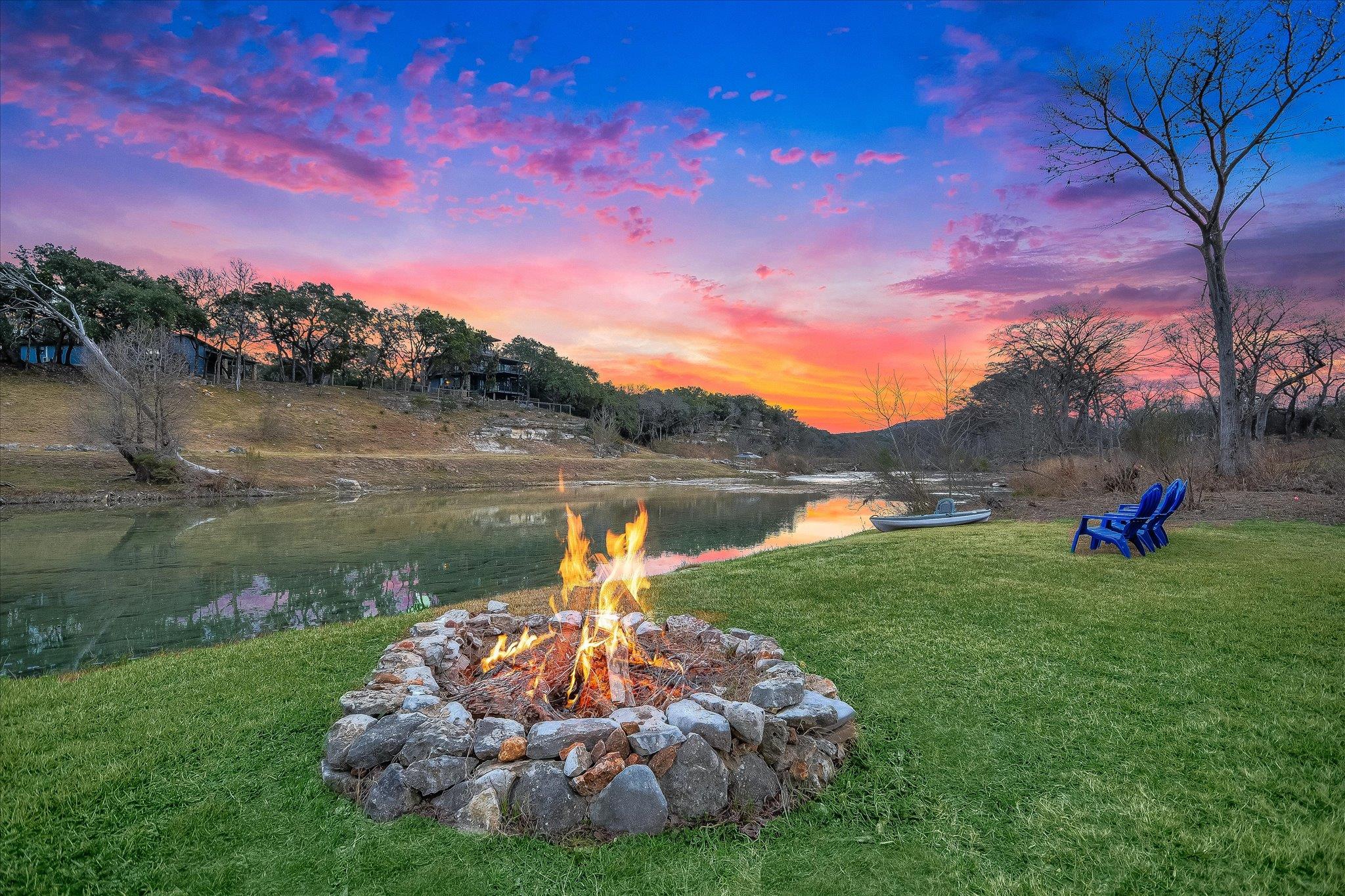 1920 River RD, Wimberley