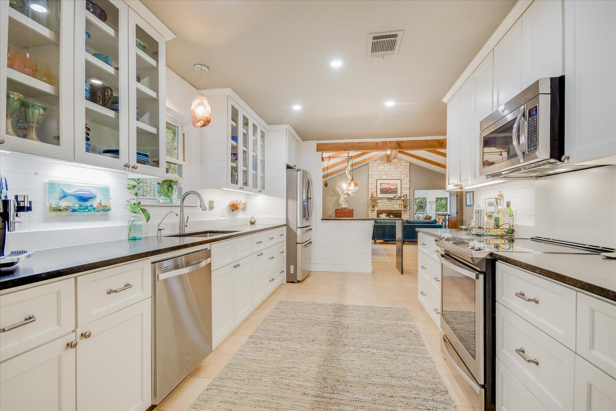 1920 River RD, Wimberley