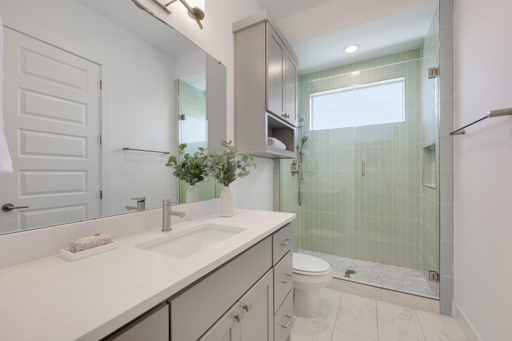 4011 Independent WAY