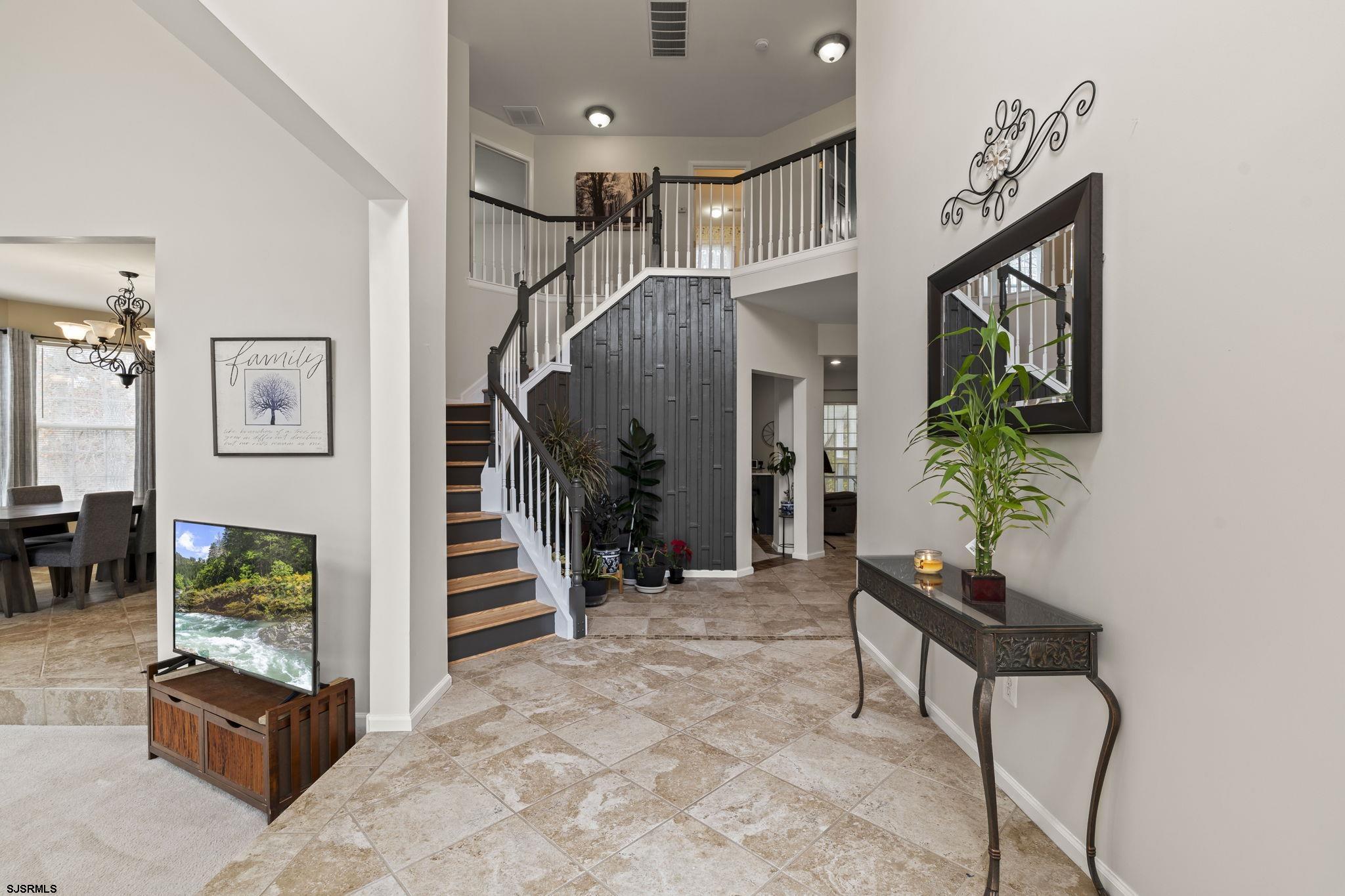 42 Cranberry Dr