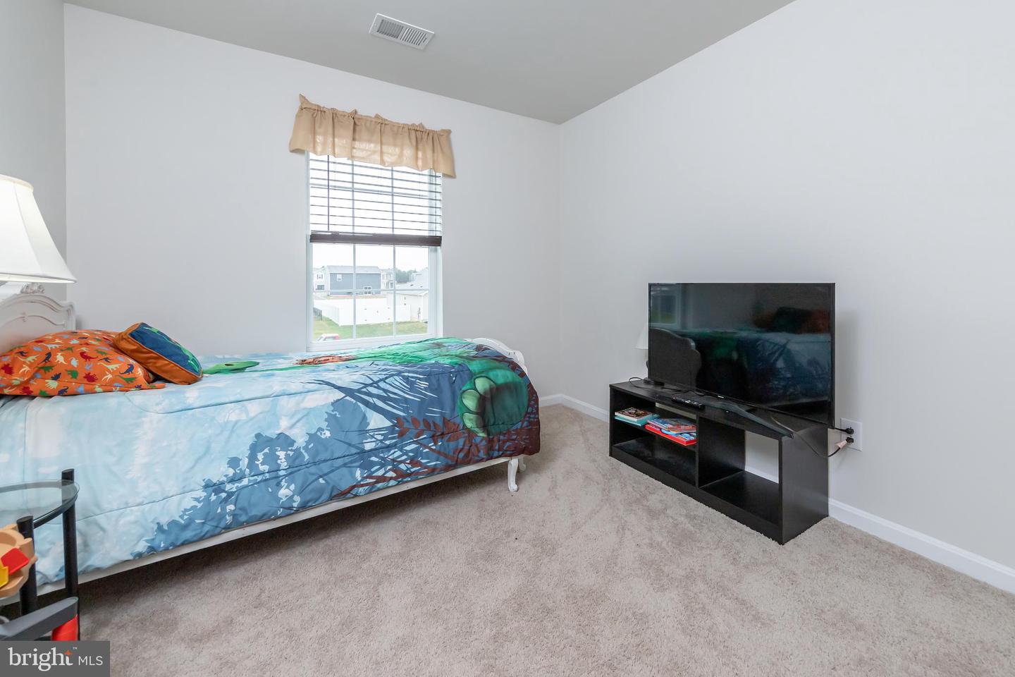11 Eisenhower Dr