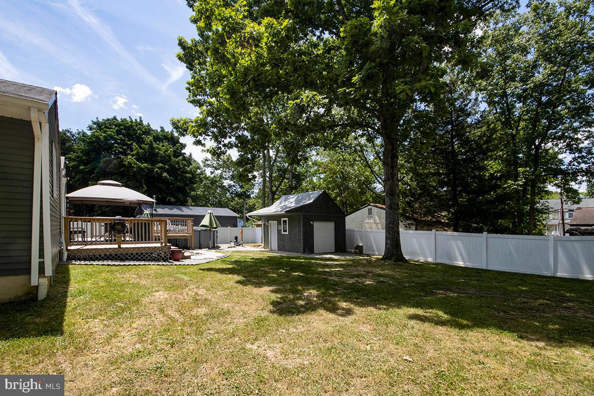 205 W Elm Ave