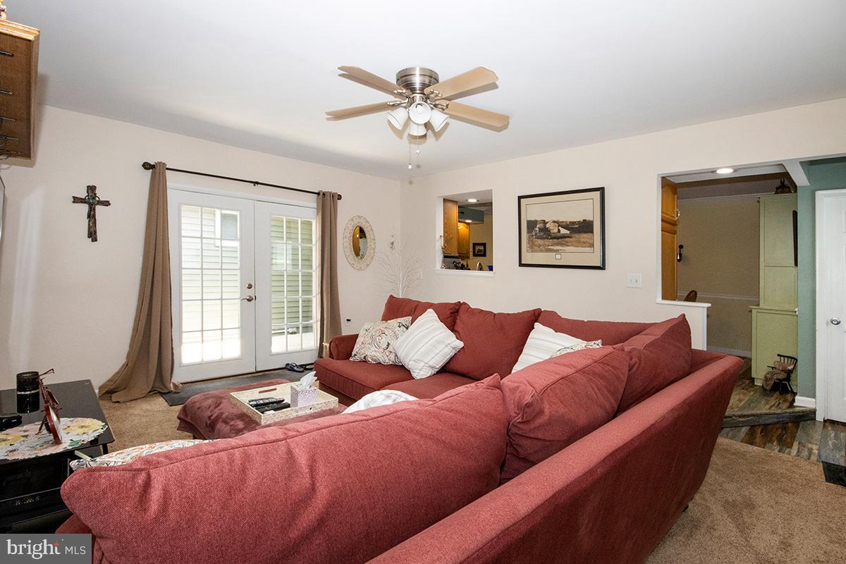 205 W Elm Ave