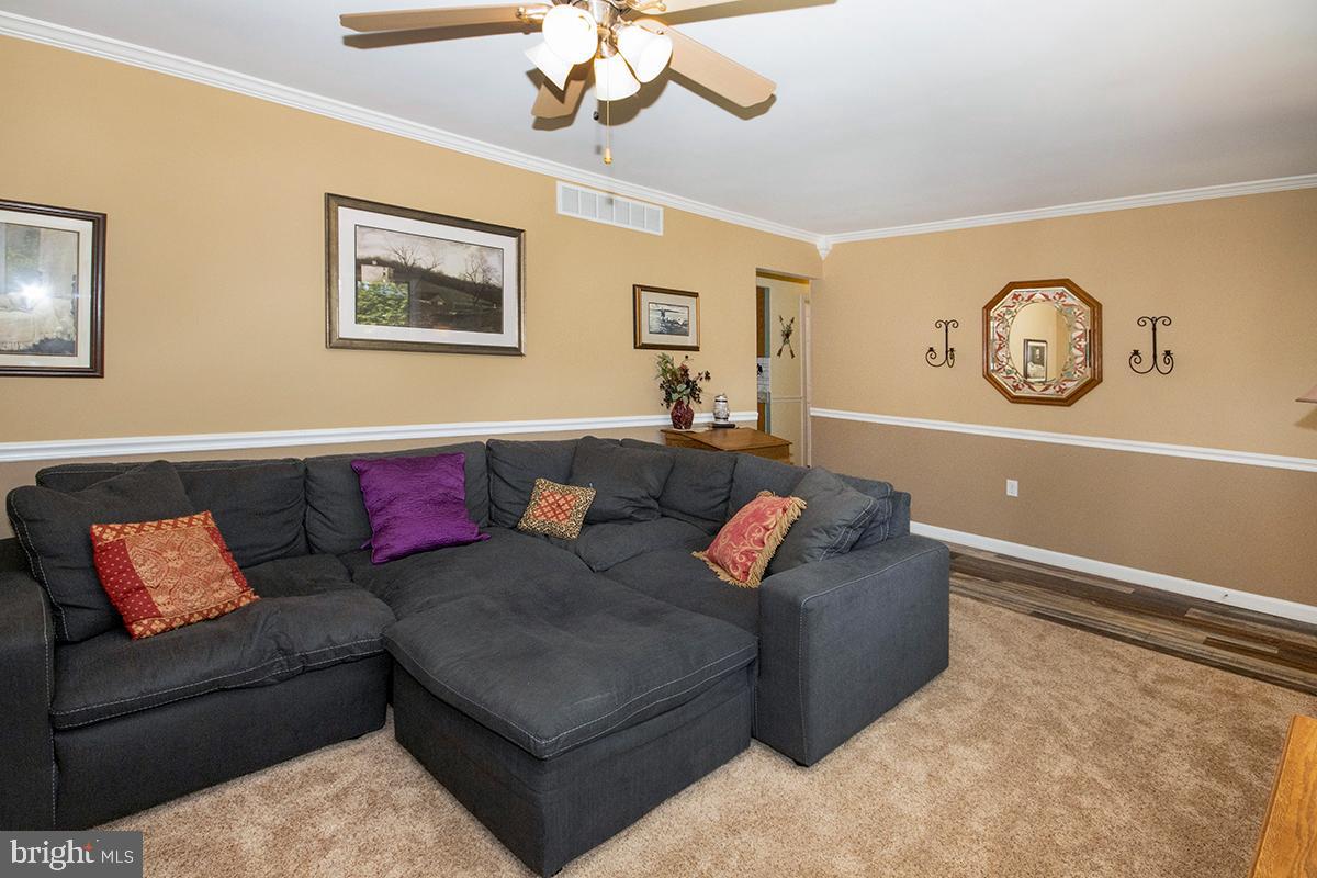 205 W Elm Ave