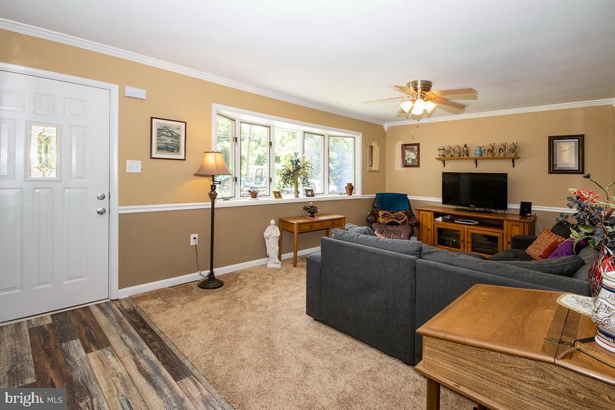 205 W Elm Ave