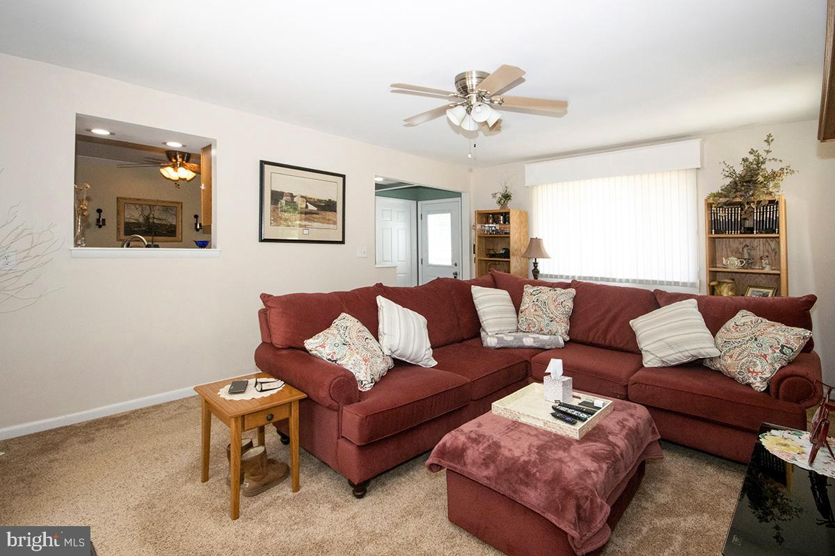 205 W Elm Ave