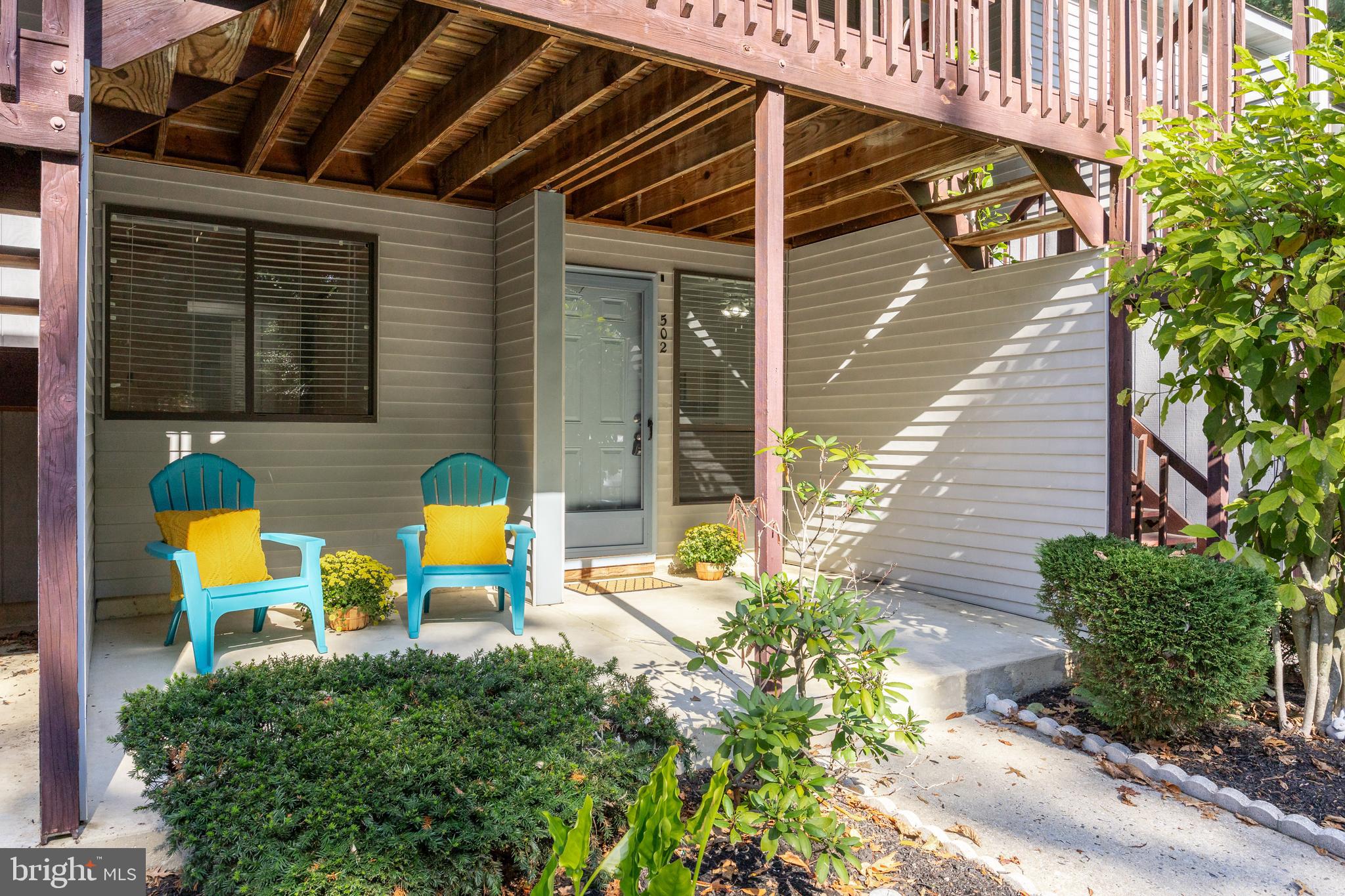 502 Barclay Walk