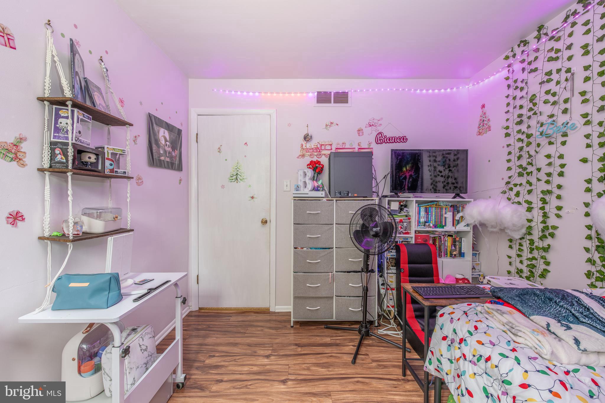 43 Windmill Dr