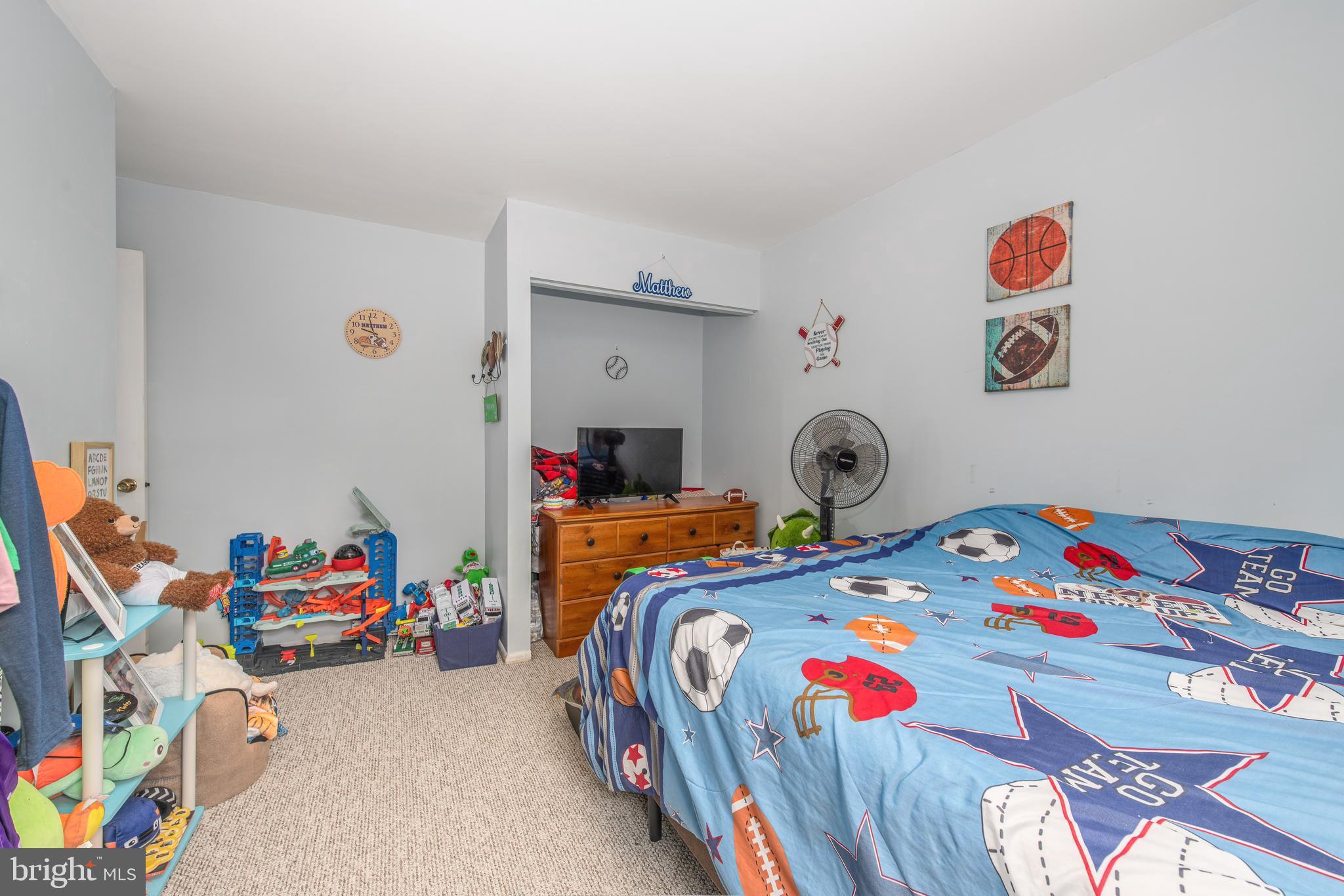 43 Windmill Dr
