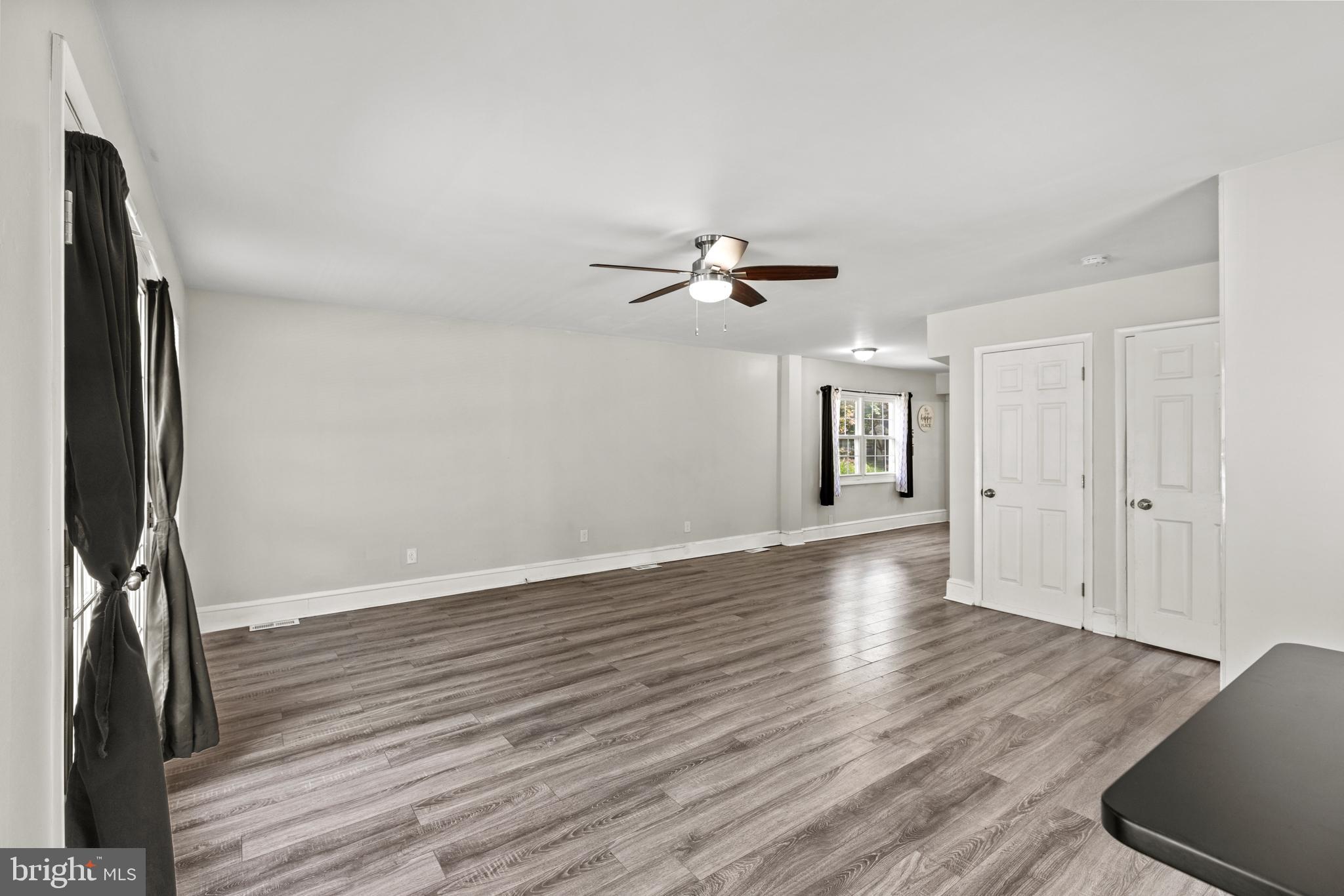 1223 Newton Ave