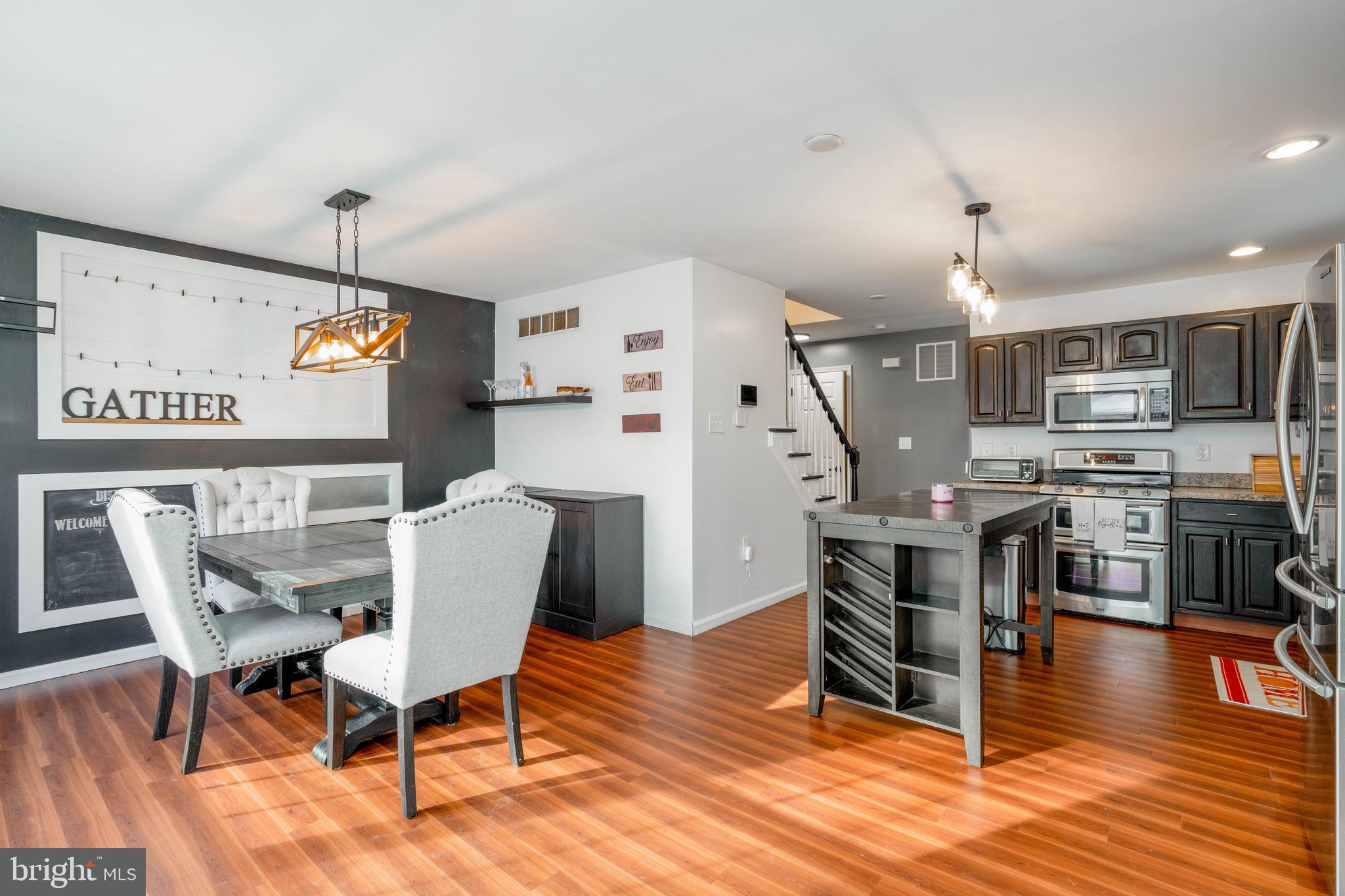 44 Normans Ford Dr