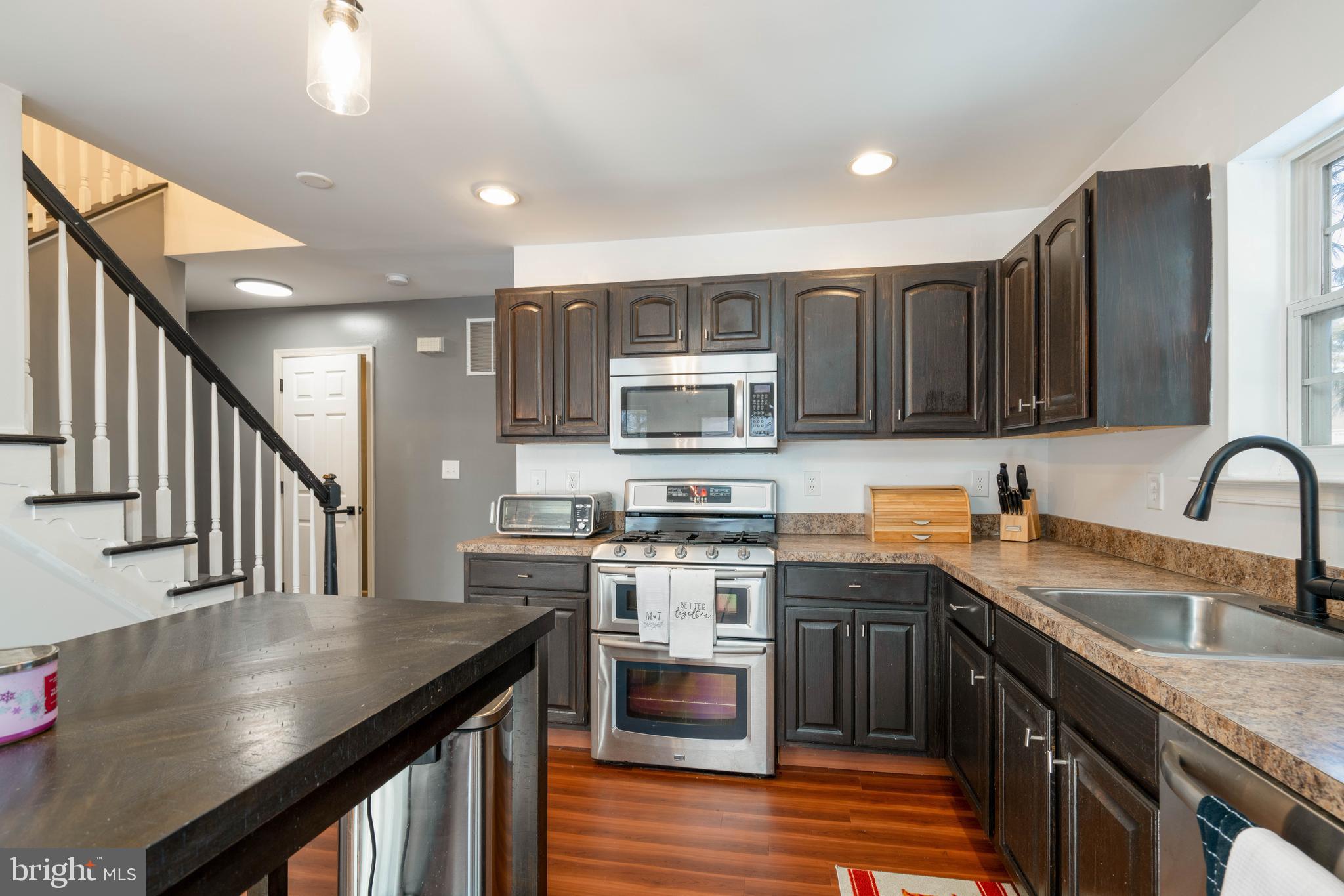 44 Normans Ford Dr