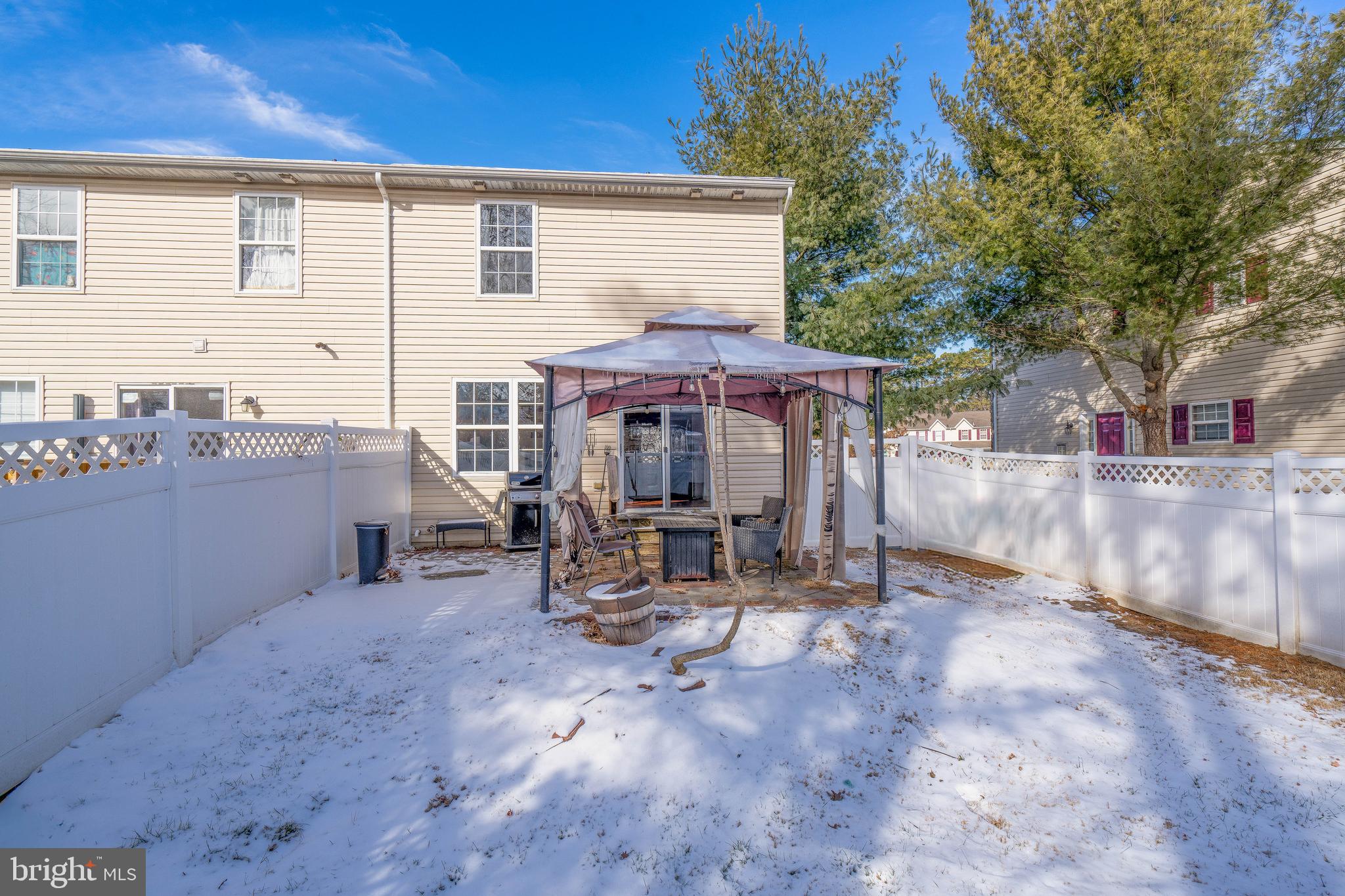 44 Normans Ford Dr