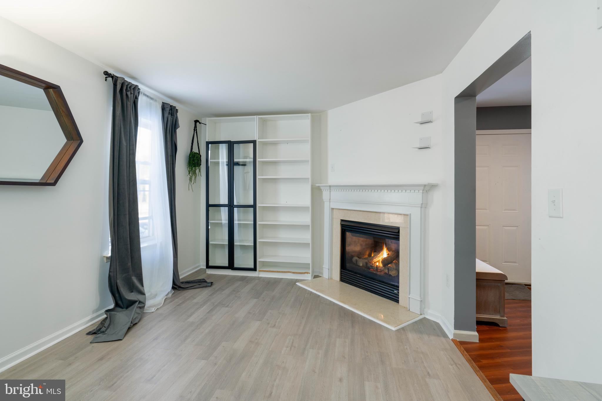 44 Normans Ford Dr