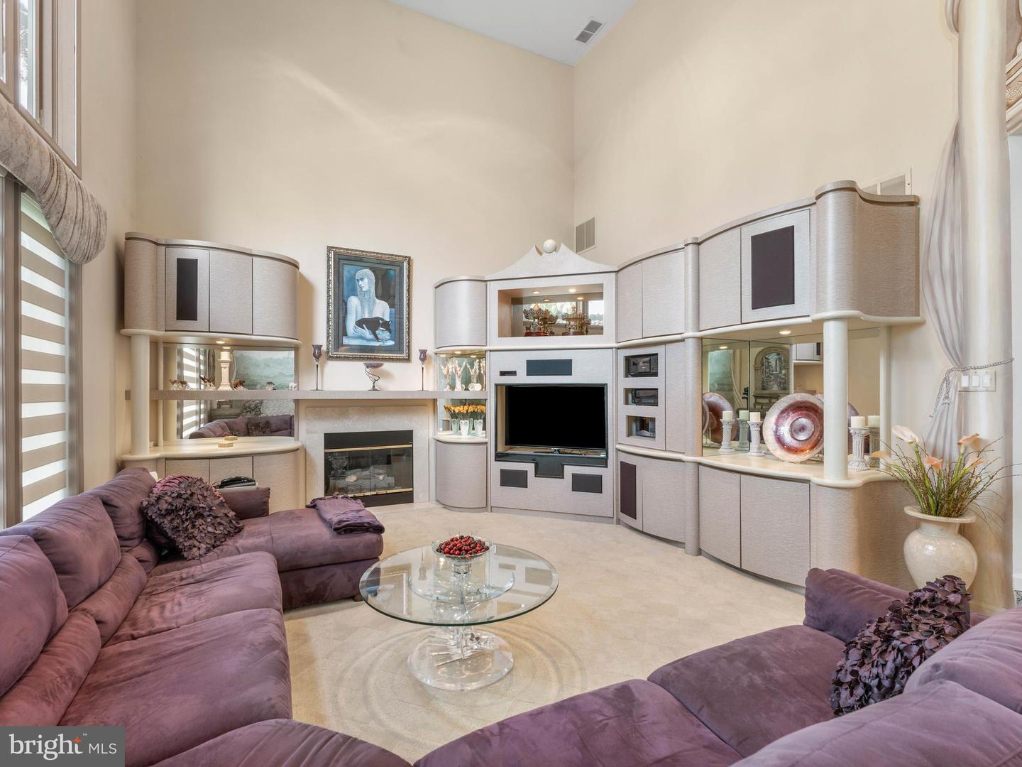 28 Vanessa Ct