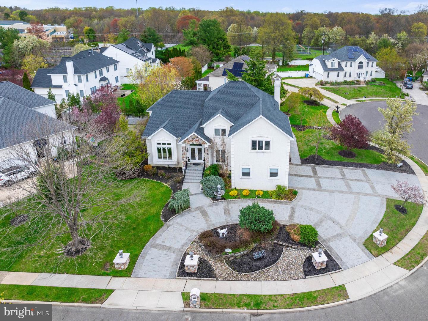 28 Vanessa Ct