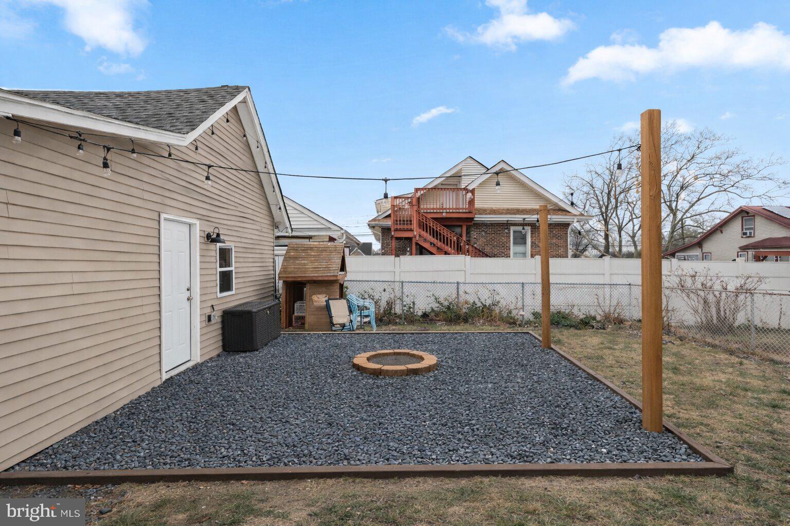 1947 TINSMAN AVENUE