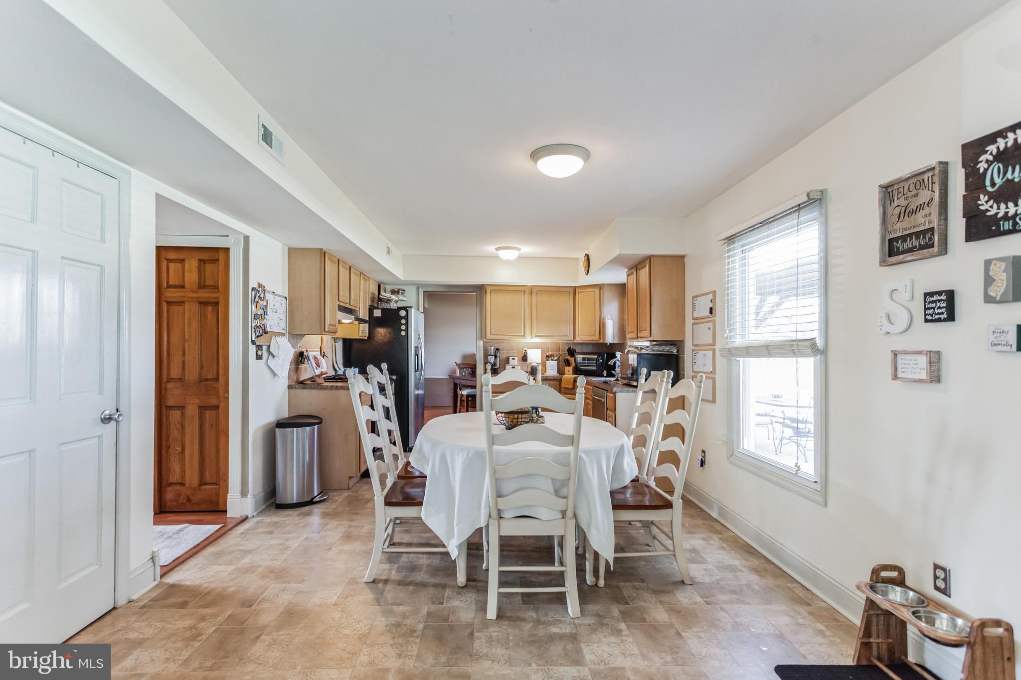 62 Appletree Ln