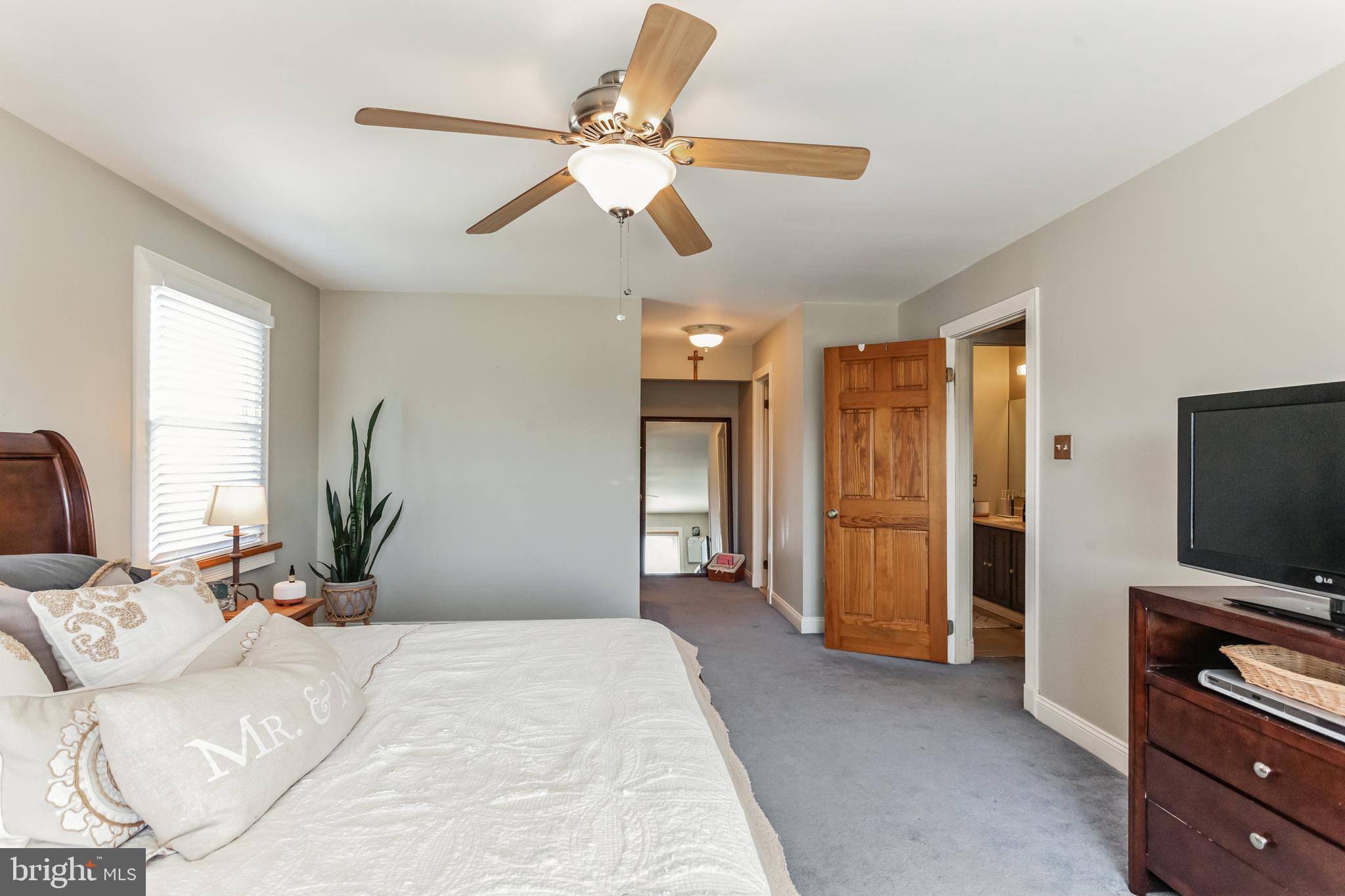 62 Appletree Ln
