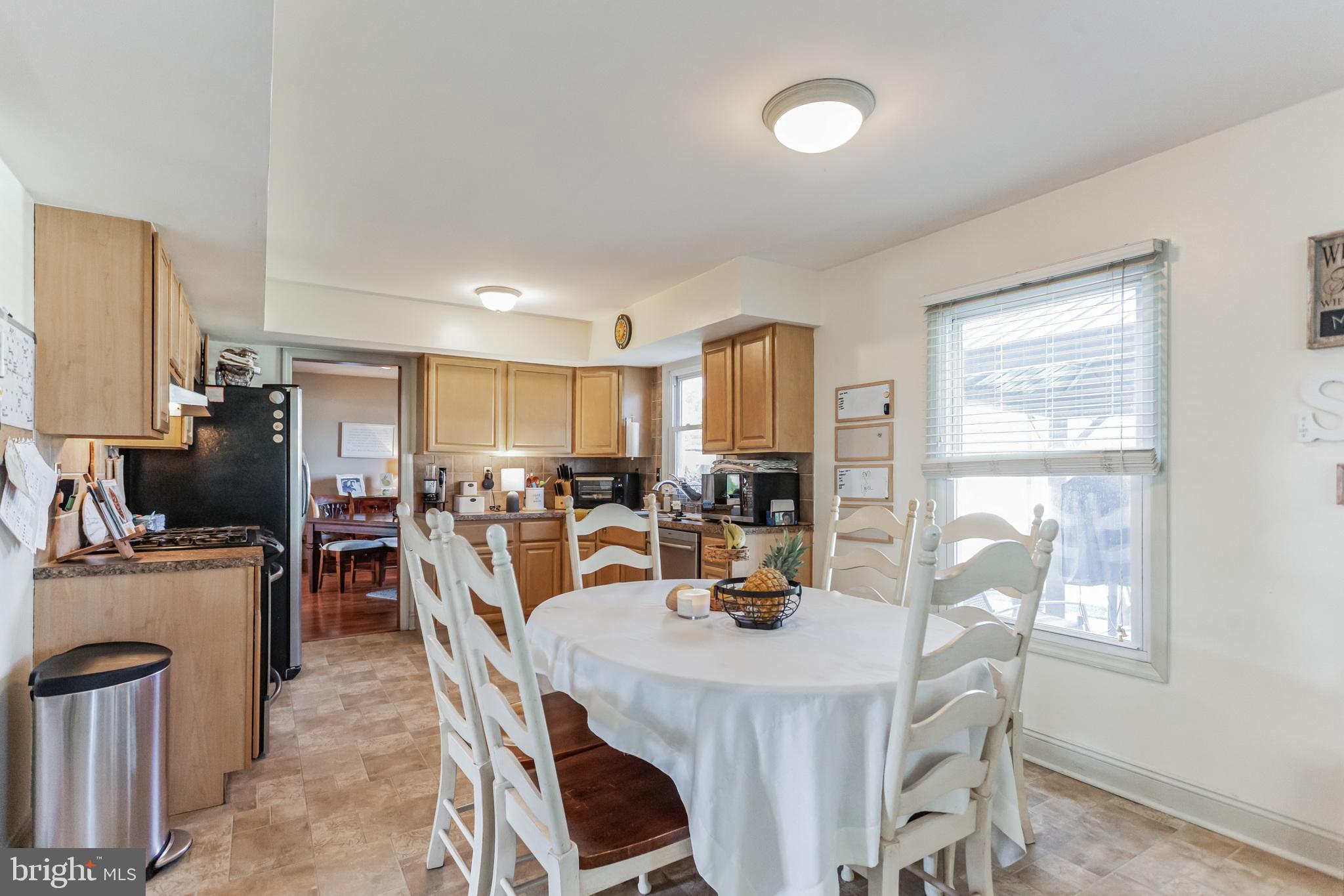 62 Appletree Ln