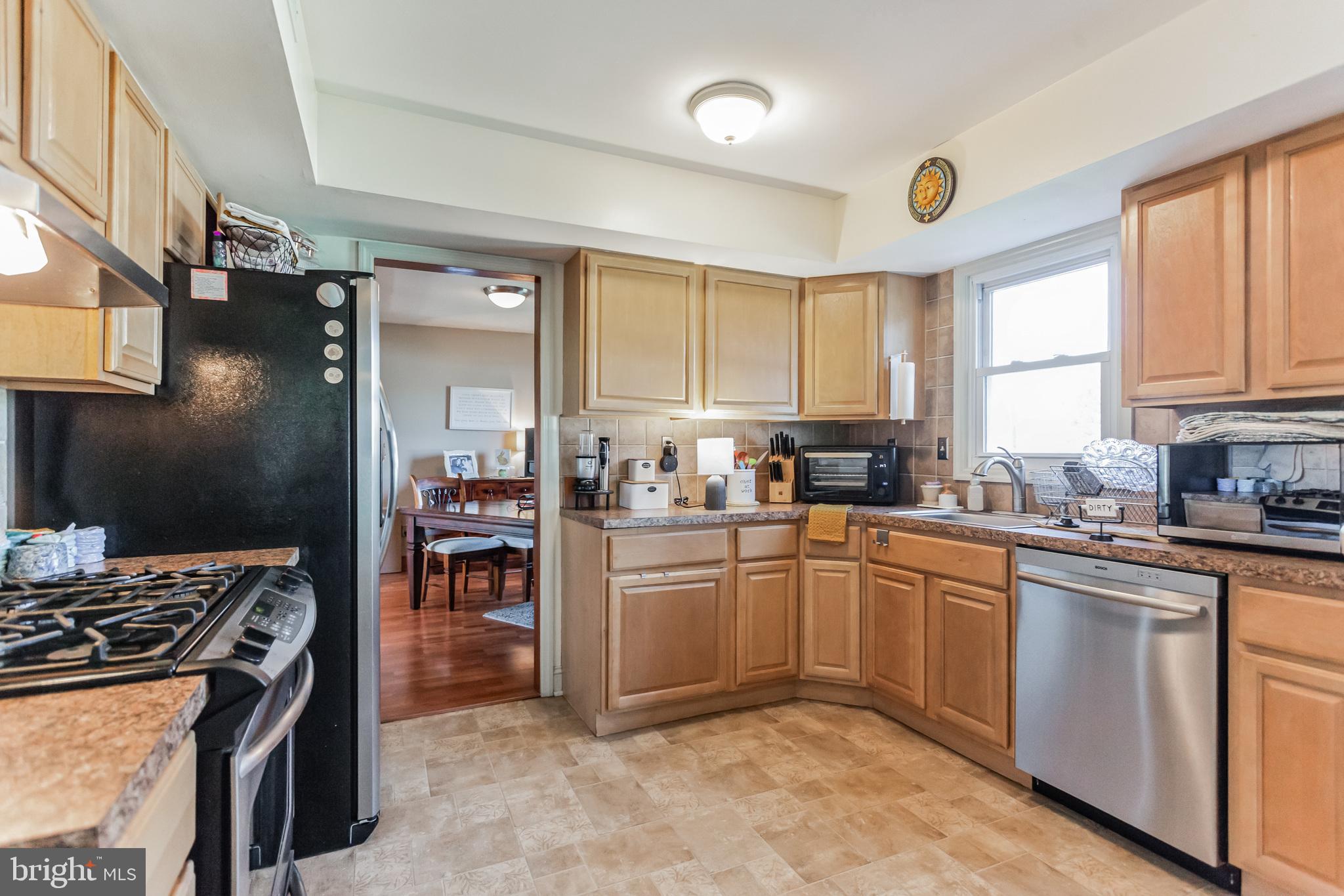 62 Appletree Ln