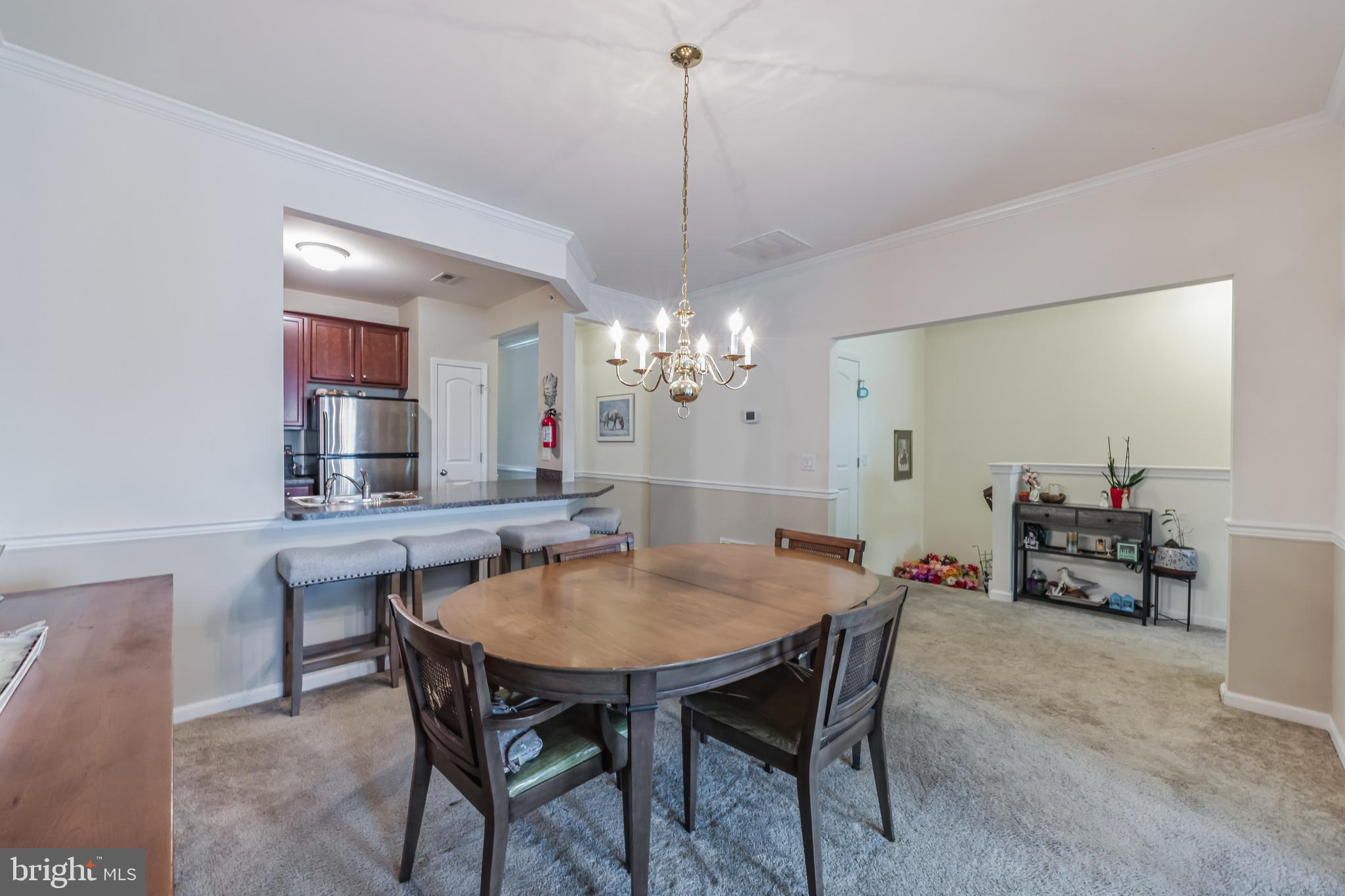 612 van Gogh Ct