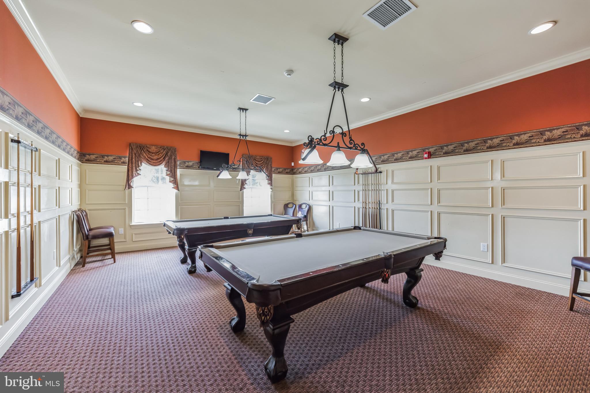 612 van Gogh Ct