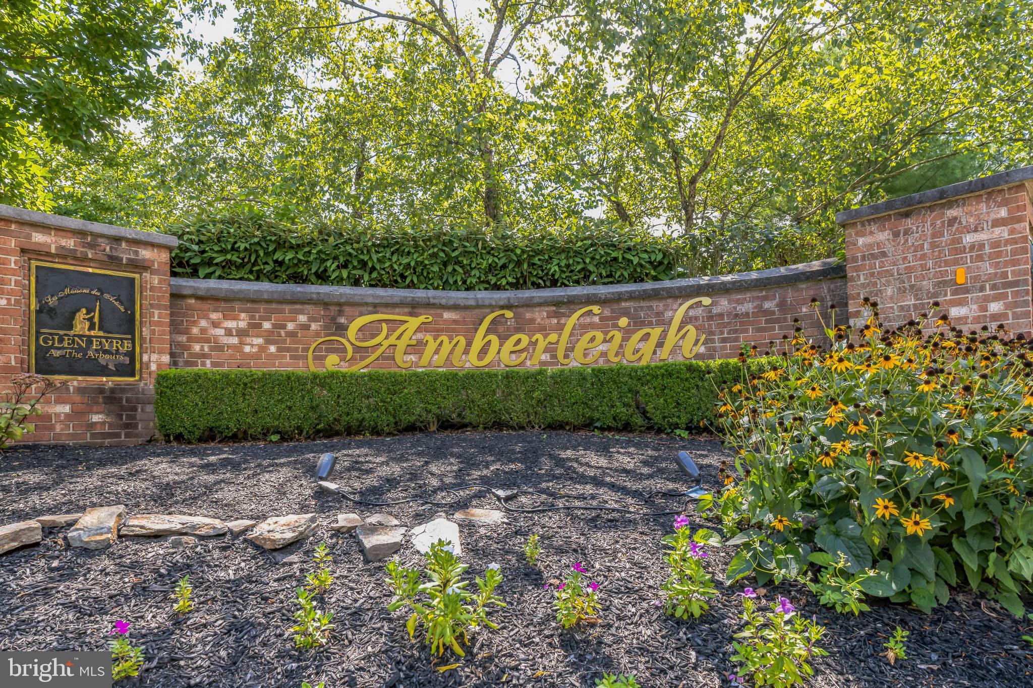 612 van Gogh Ct