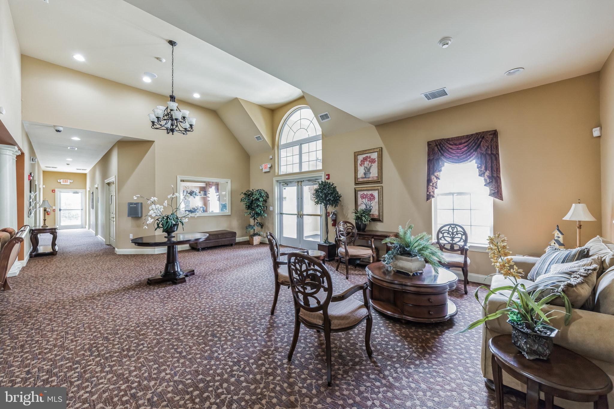 612 van Gogh Ct