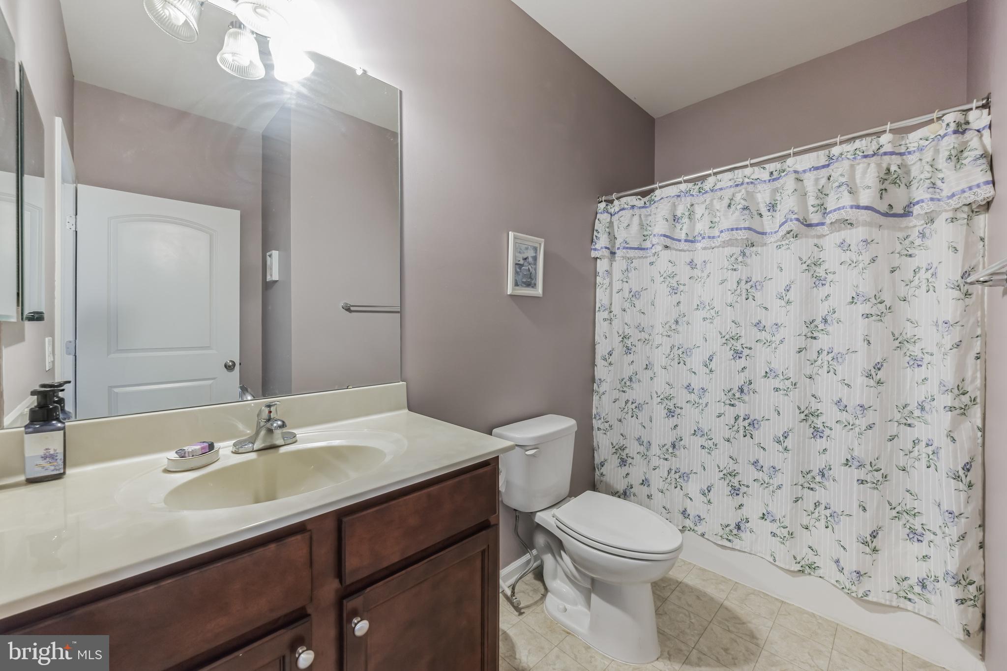 612 van Gogh Ct