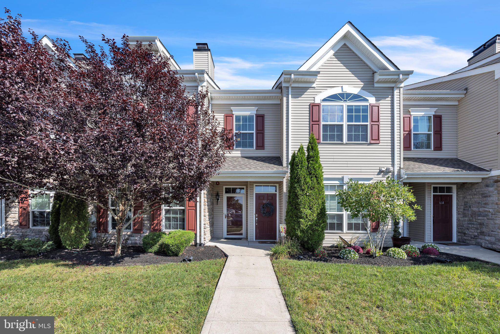 612 van Gogh Ct