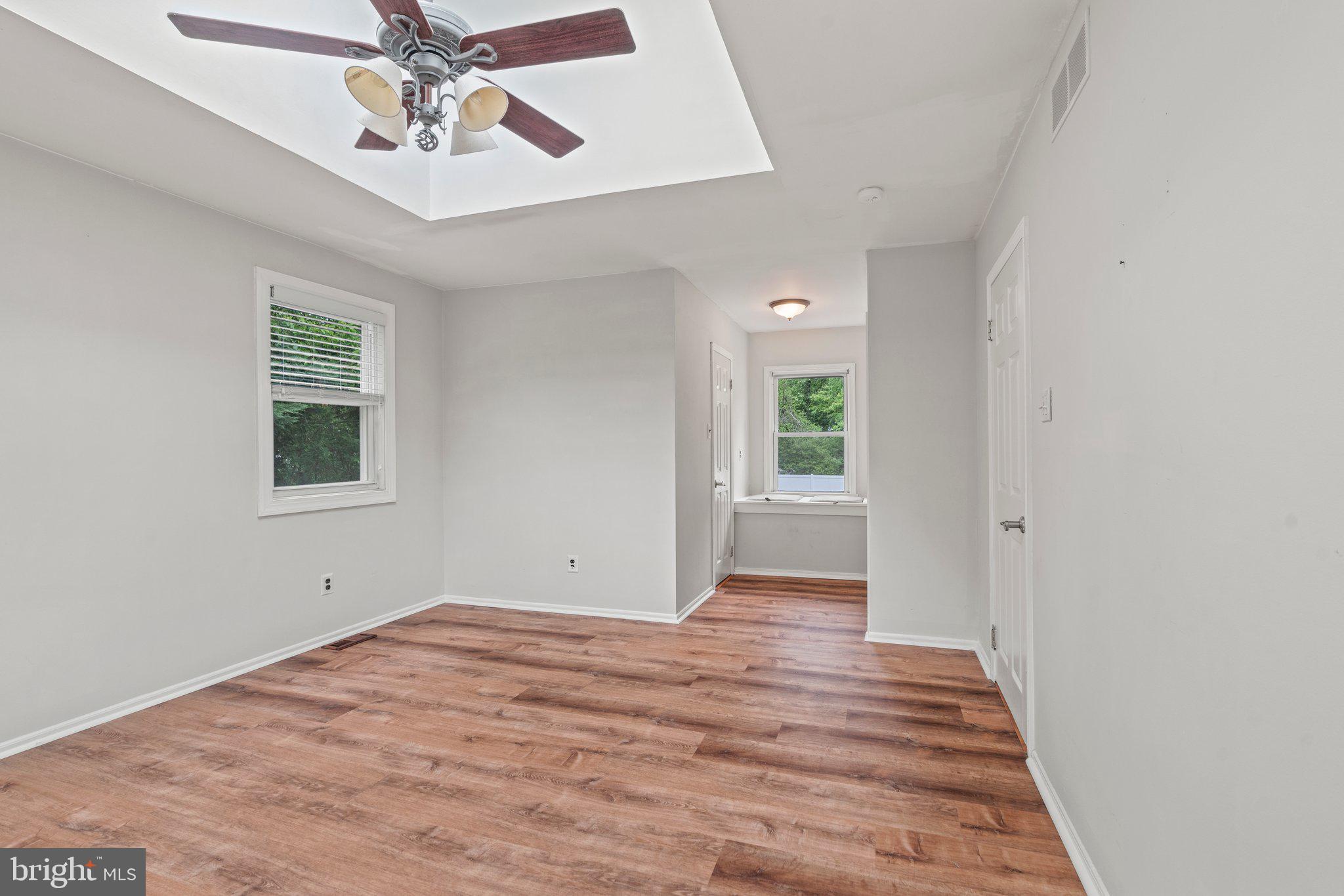 1069 Porchtown Rd