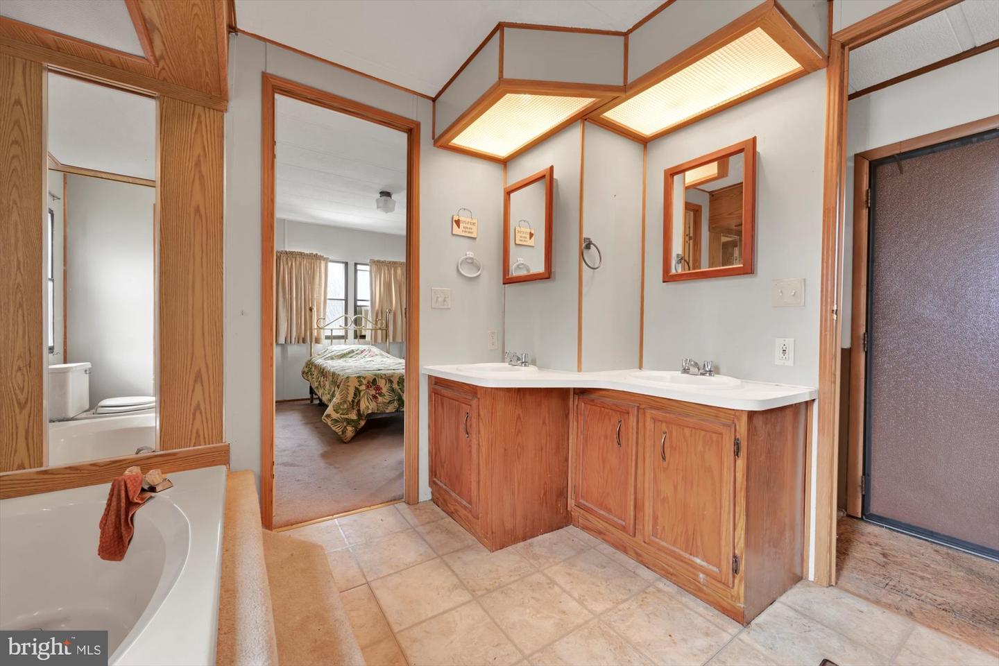 5 Valley Run Dr