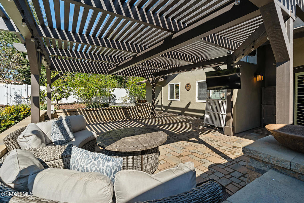 1911 Campbell Avenue