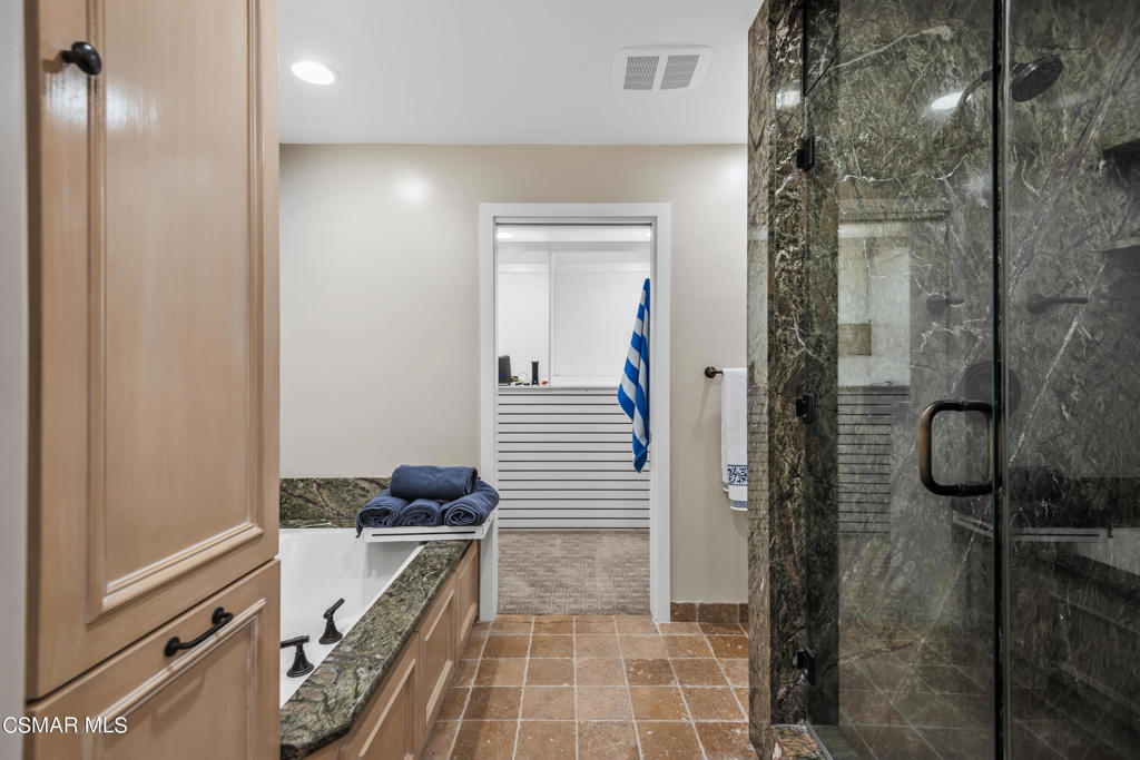 11844 Beach Club Way