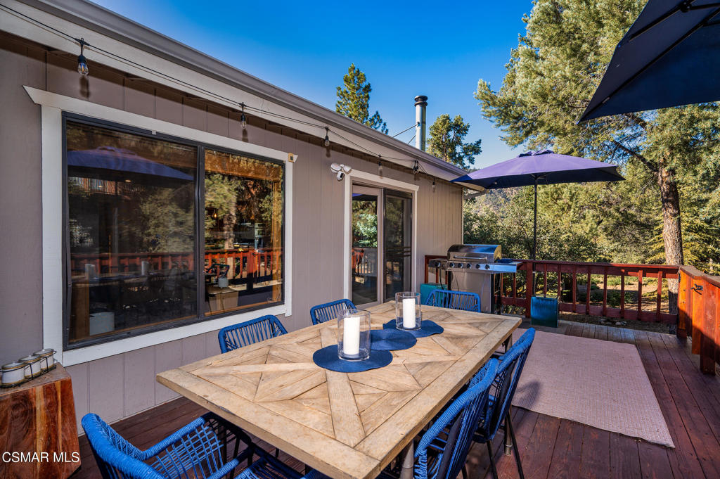 2216 Maplewood Way