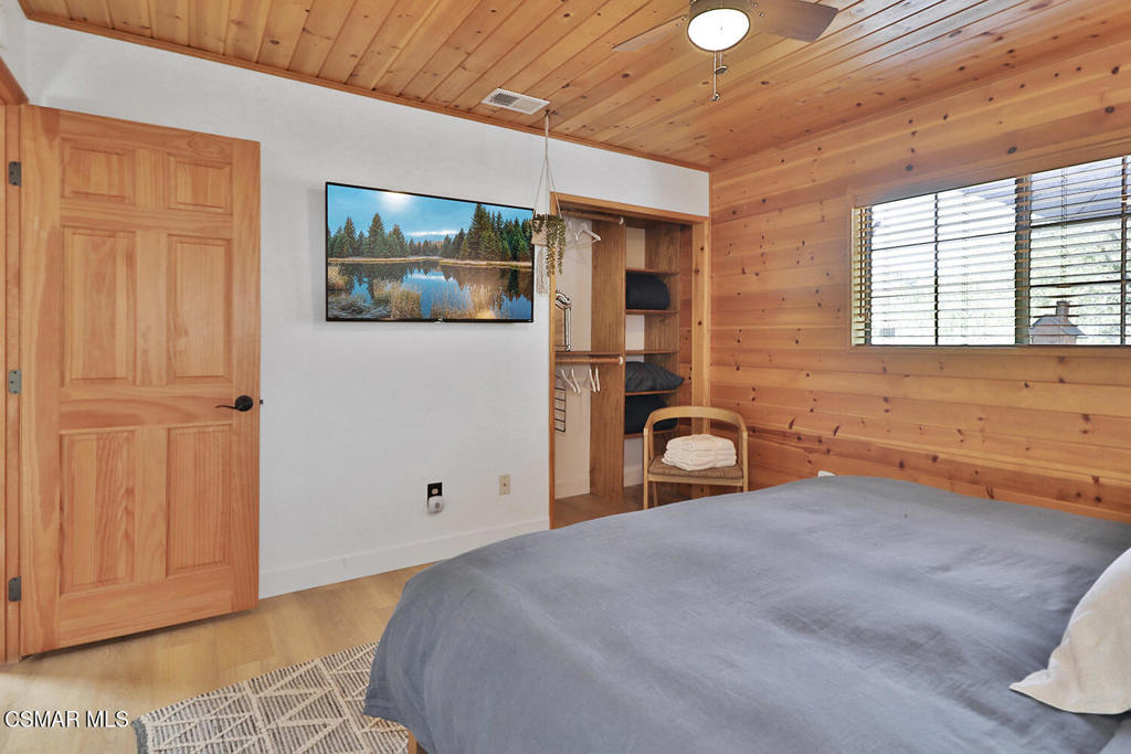2216 Maplewood Way
