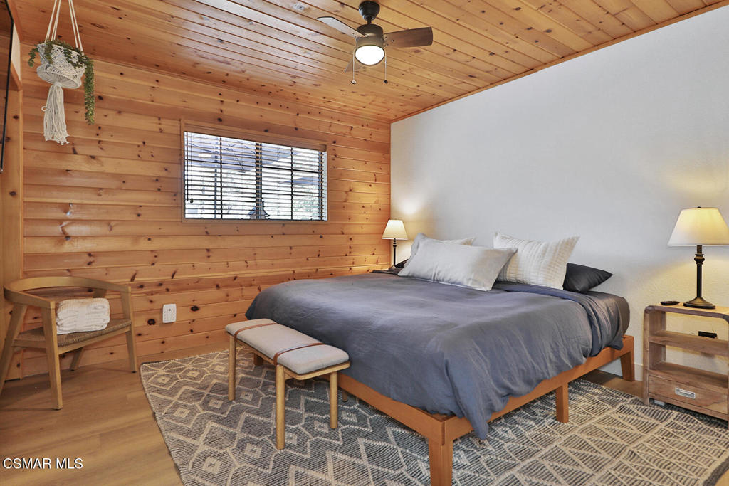 2216 Maplewood Way