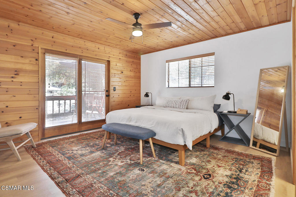 2216 Maplewood Way